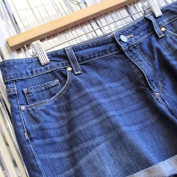 Paige Jimmy Jimmy Short - Picture 3 of 5